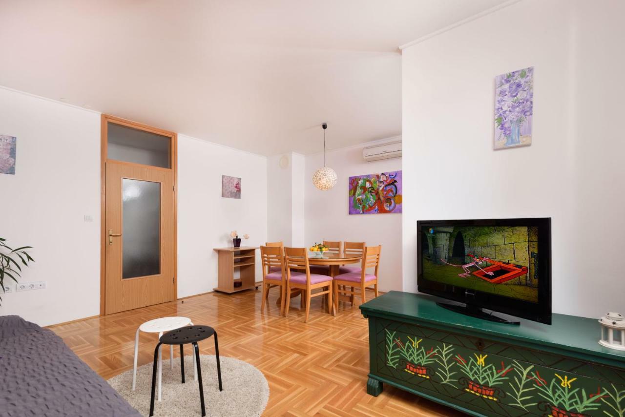 Dani Apartment Trogir Bagian luar foto
